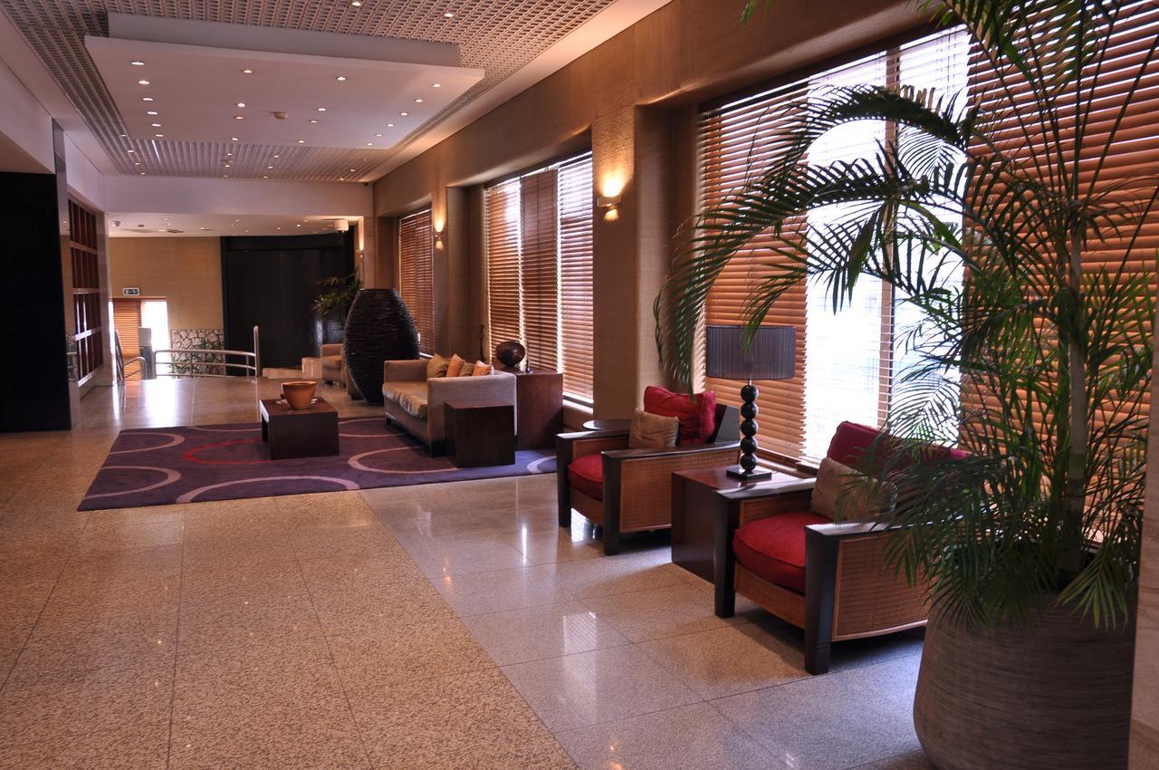 Hotel Continental Luanda Extérieur photo