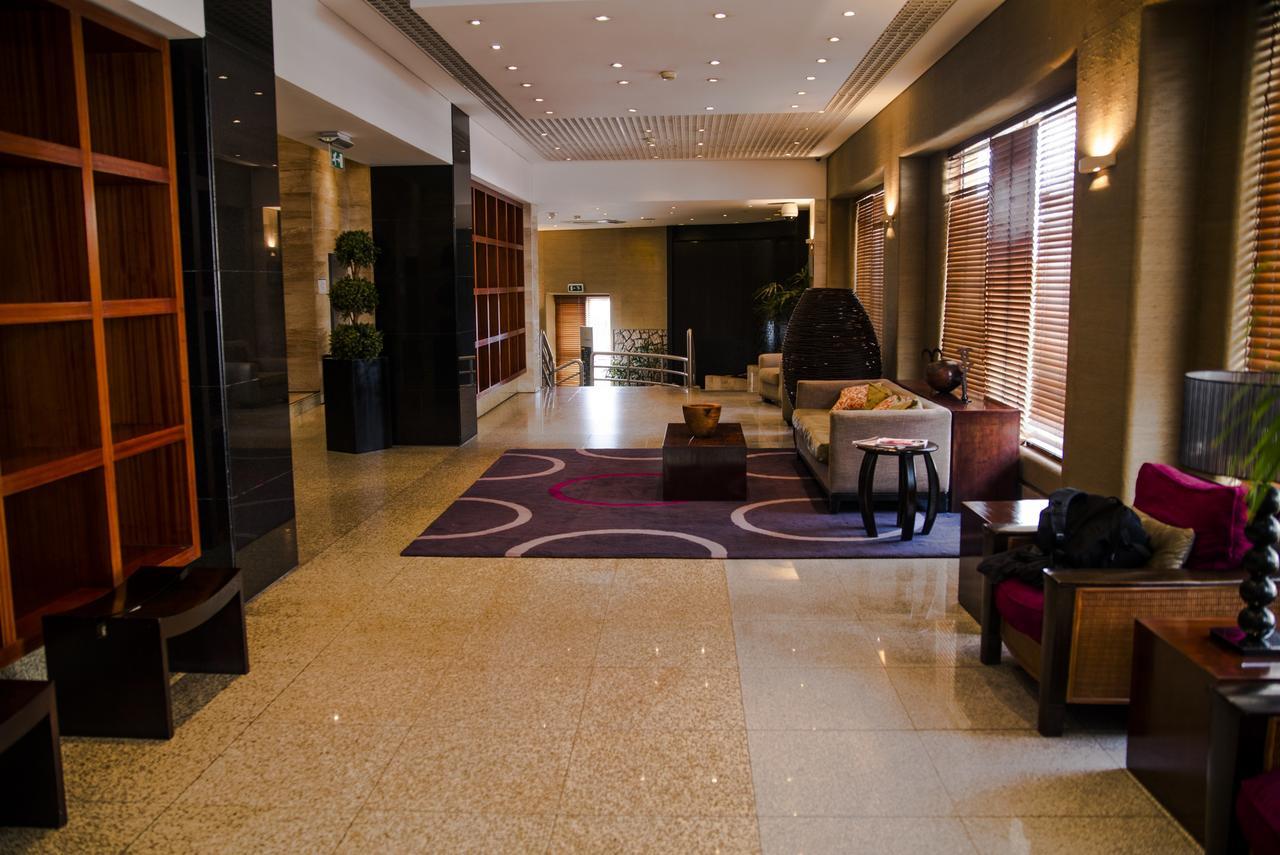 Hotel Continental Luanda Extérieur photo